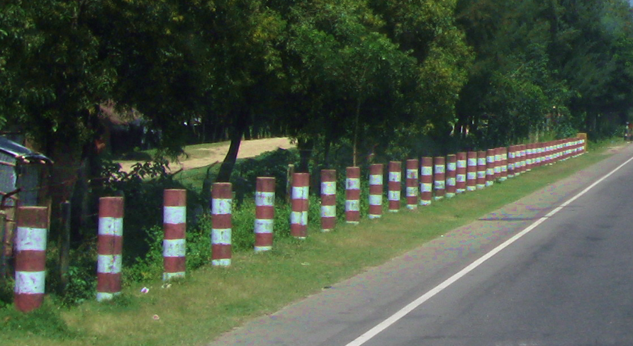 Bolardos en Bangladesh