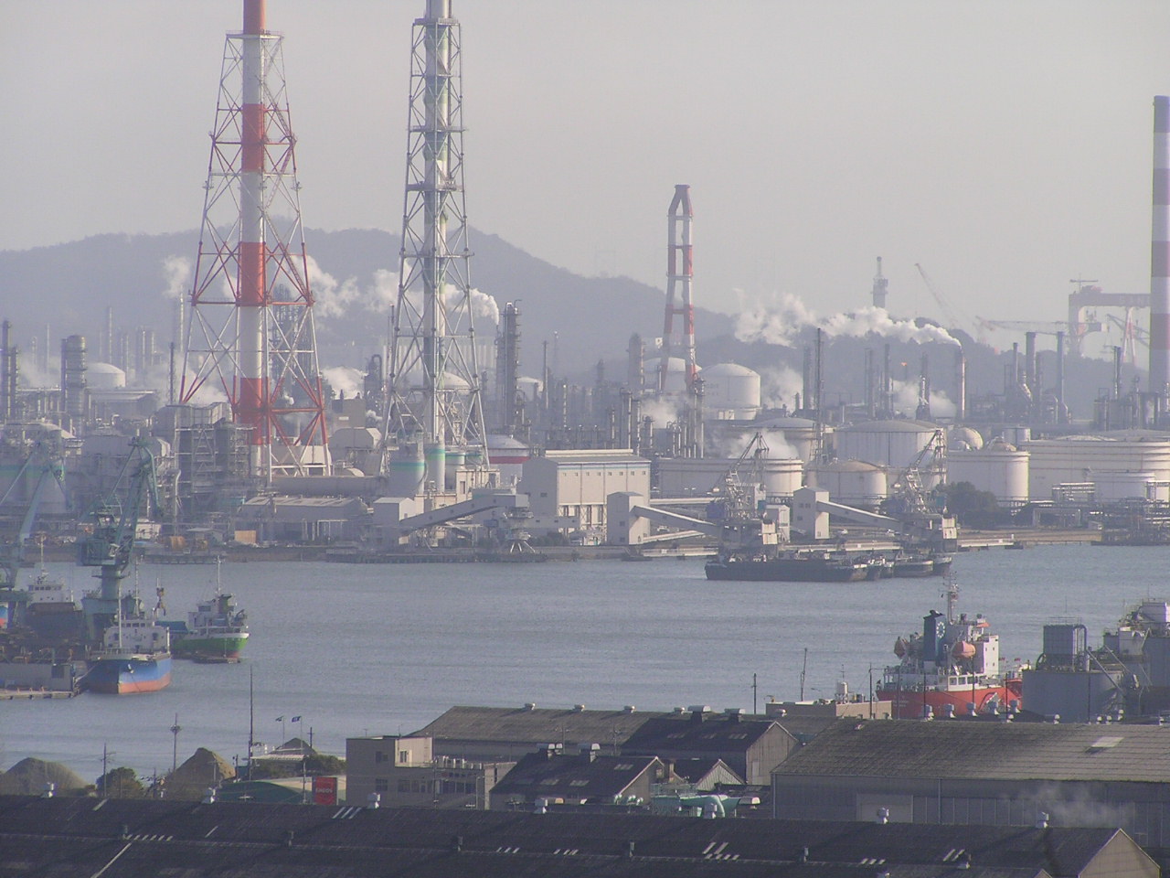 Okayama GeoGuessr guide image showing the Mizushima industrial complex