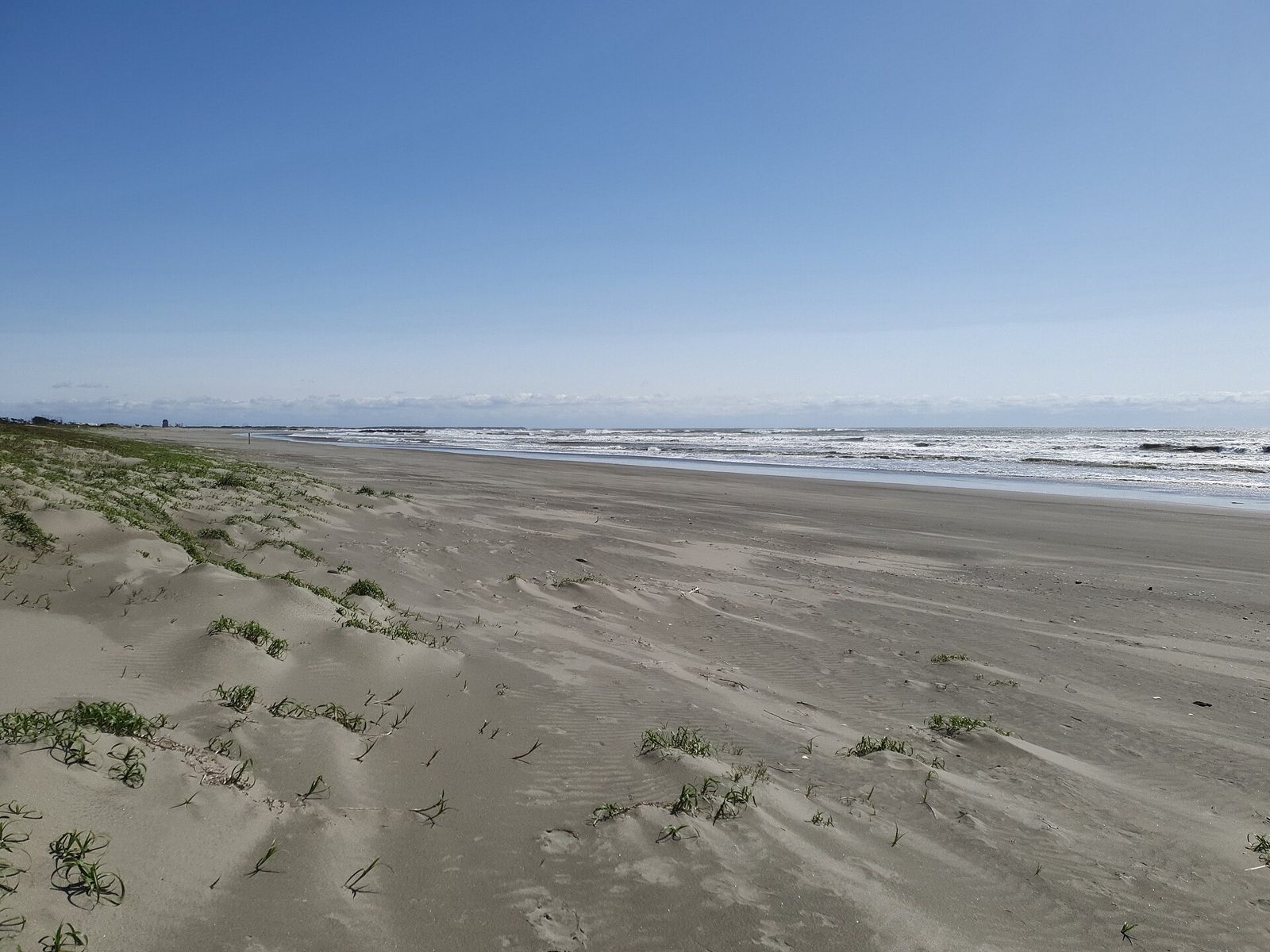 九十九里浜の砂浜（千葉県）