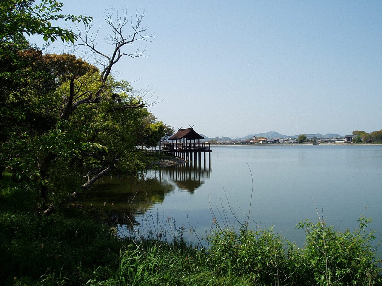 ため池の寺田池（兵庫県加古川市）